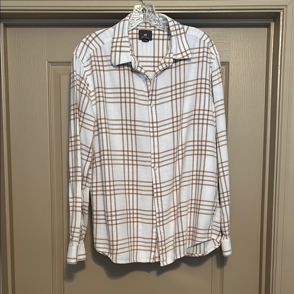 H&M White and Brown Checkered Button Down Shirt